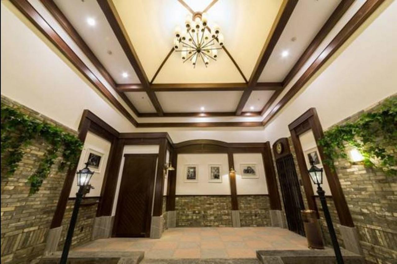 Silver Chest Boutique Hotel Kunming Exterior foto